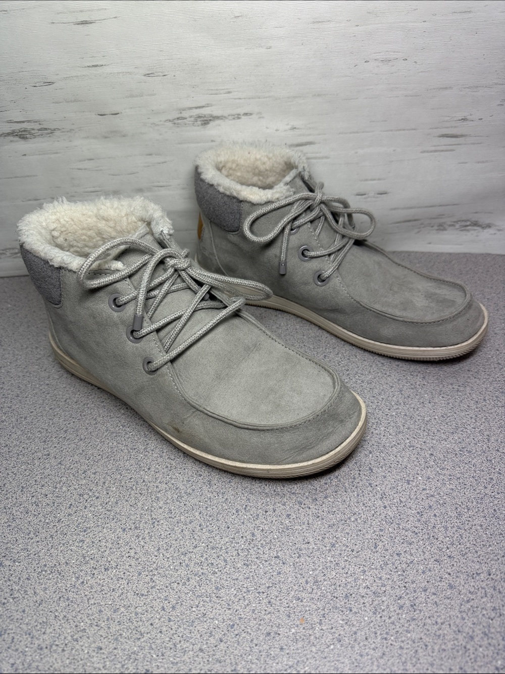 SO Men's Light Grey Suede Chukka Boots with Sherpa Collar